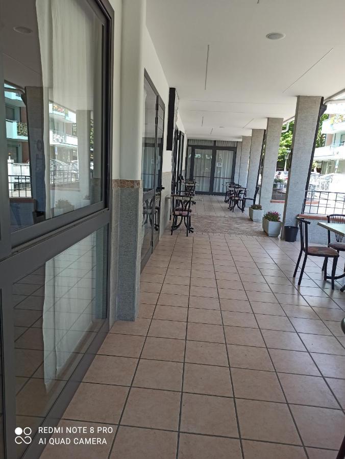 Hotel Danubio Bellaria-Igea Marina Exteriör bild